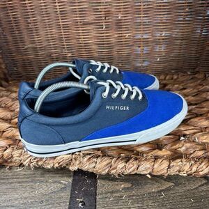 Tommy Hilfiger Sz 9 1/2 Men's Blue Two Tone Lace Up Sneakers